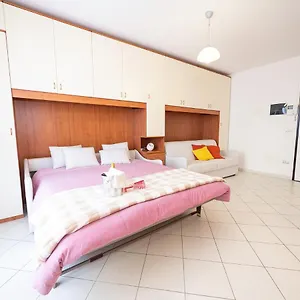  Appartamento Terrazza Del Gelsomino With Terrace&open View Italia