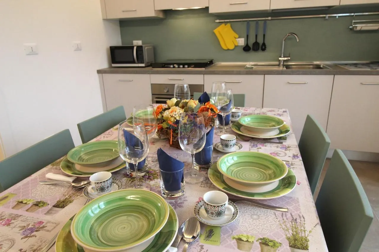 Apartment Appartamenti Acquadolce Peschiera del Garda Italy